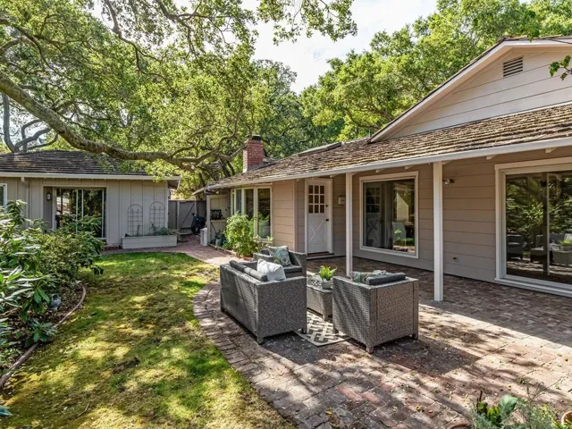 90 Bear Gulch Drive, Portola Valley, California 94028