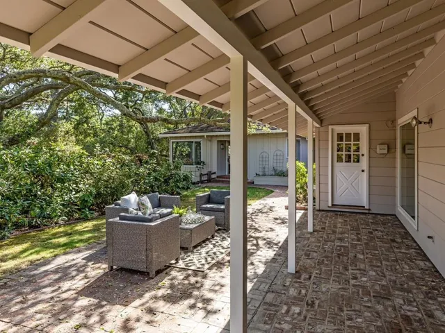 90 Bear Gulch Drive, Portola Valley, California 94028