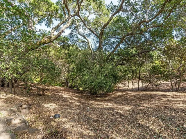 90 Bear Gulch Drive, Portola Valley, California 94028
