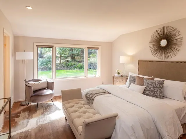 90 Bear Gulch Drive, Portola Valley, California 94028
