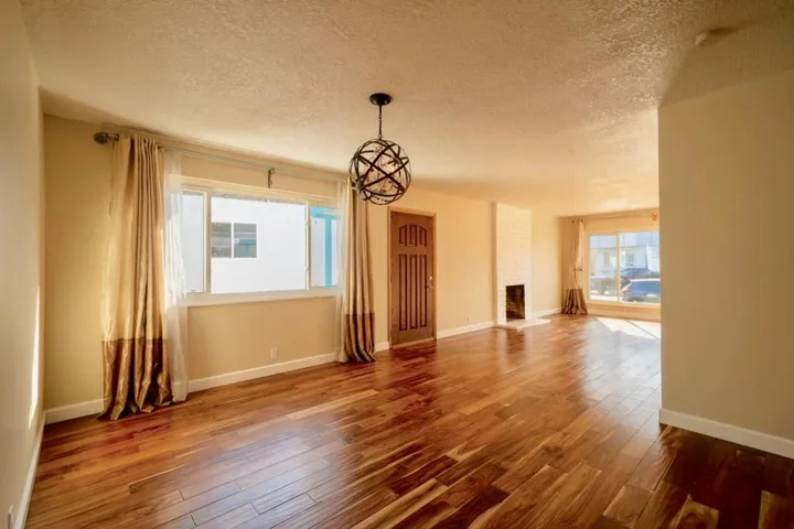 621 Forest Lake Drive, Pacifica, California 94044