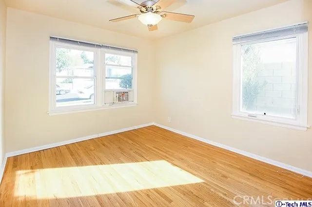 10929 Whitegate Avenue, Sunland, California 91040