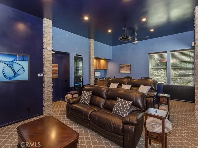 444 Golf Course Road, Lake Arrowhead, California 92352