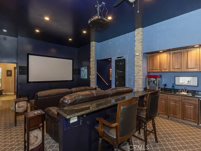 444 Golf Course Road, Lake Arrowhead, California 92352
