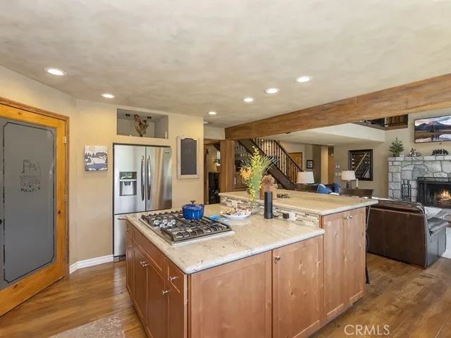 444 Golf Course Road, Lake Arrowhead, California 92352