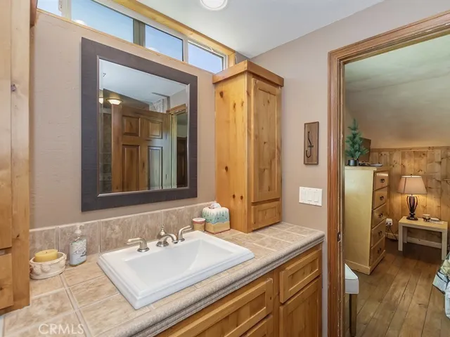 444 Golf Course Road, Lake Arrowhead, California 92352