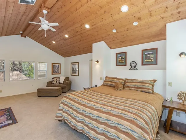 444 Golf Course Road, Lake Arrowhead, California 92352