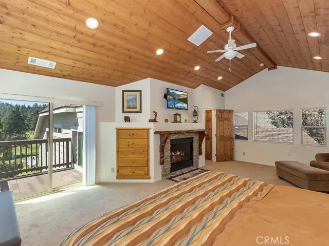444 Golf Course Road, Lake Arrowhead, California 92352