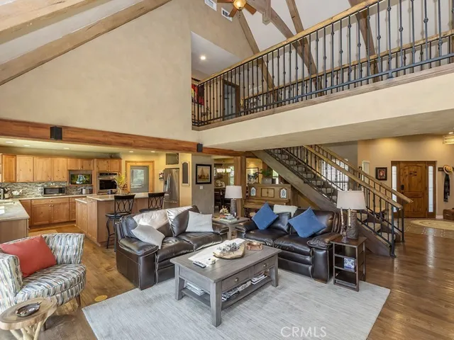 444 Golf Course Road, Lake Arrowhead, California 92352
