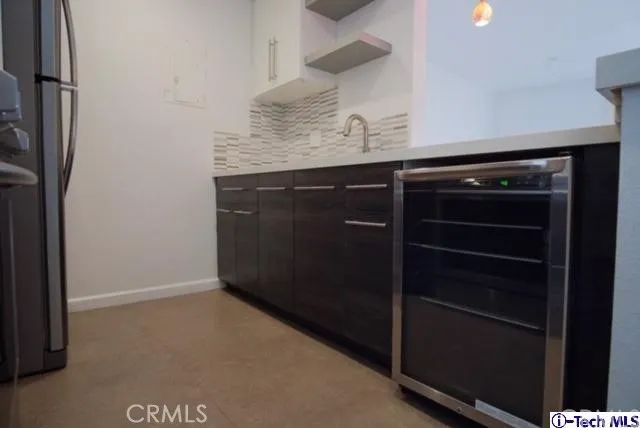 1935 Alpha Road 237, Glendale, California 91208