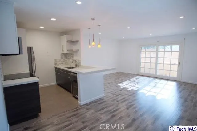 1935 Alpha Road 237, Glendale, California 91208