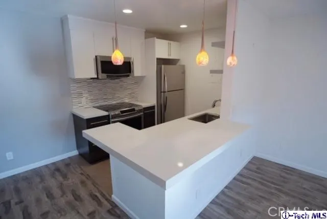 1935 Alpha Road 237, Glendale, California 91208