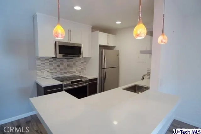 1935 Alpha Road 237, Glendale, California 91208