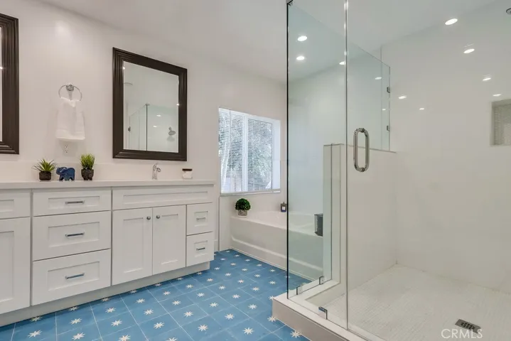 3178 Eucalyptus Avenue, Long Beach, California 90806