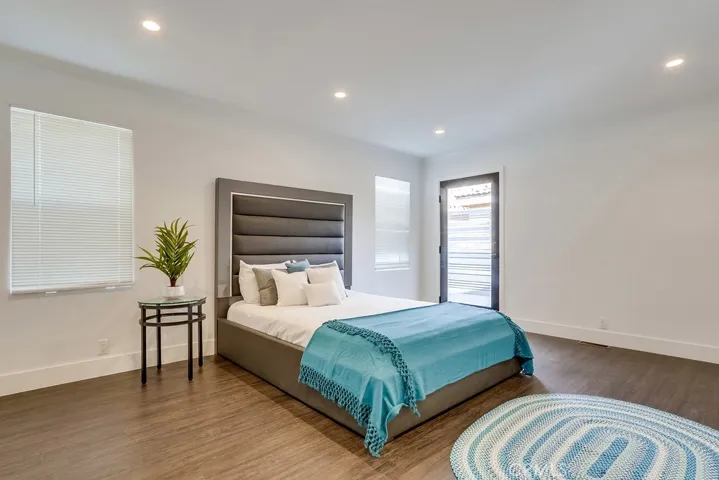 3178 Eucalyptus Avenue, Long Beach, California 90806