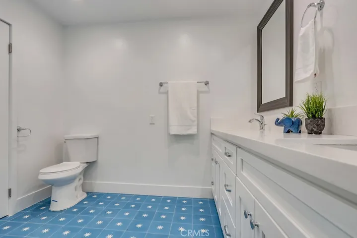 3178 Eucalyptus Avenue, Long Beach, California 90806
