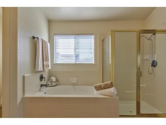 1120 Mulberry Court, Hollister, California 95023