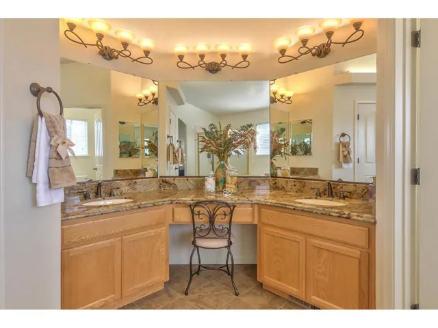 1120 Mulberry Court, Hollister, California 95023