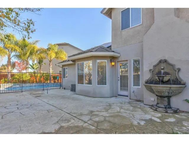 1120 Mulberry Court, Hollister, California 95023