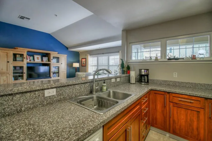1392 S Almaden Avenue, San Jose, California 95110