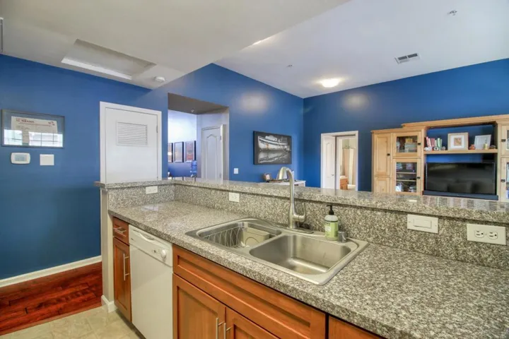 1392 S Almaden Avenue, San Jose, California 95110