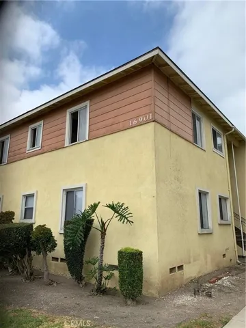 Unit is located on the 2nd floor