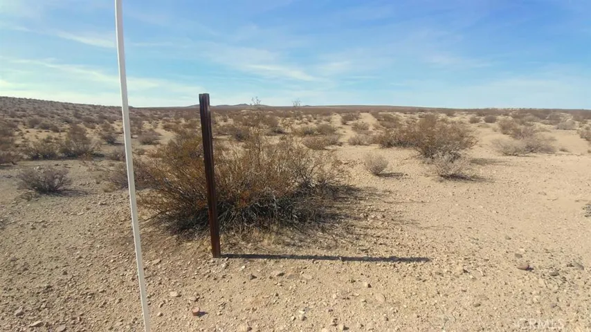 0 Near Diagonal Road, Helendale, California 92342