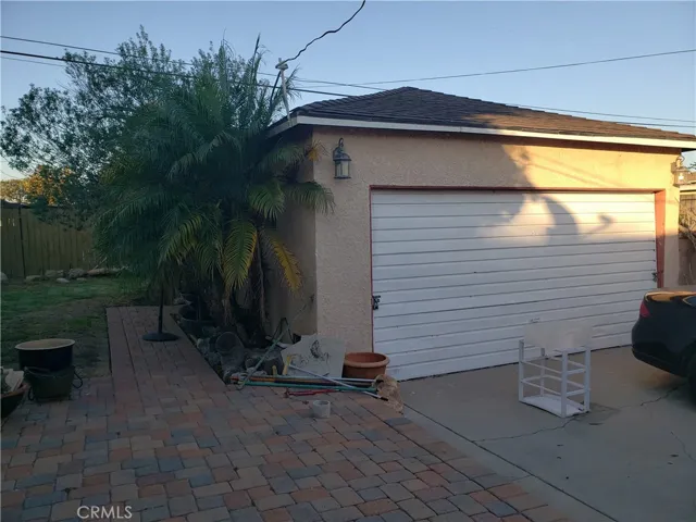 1011 W 127th Street, Compton, California 90222