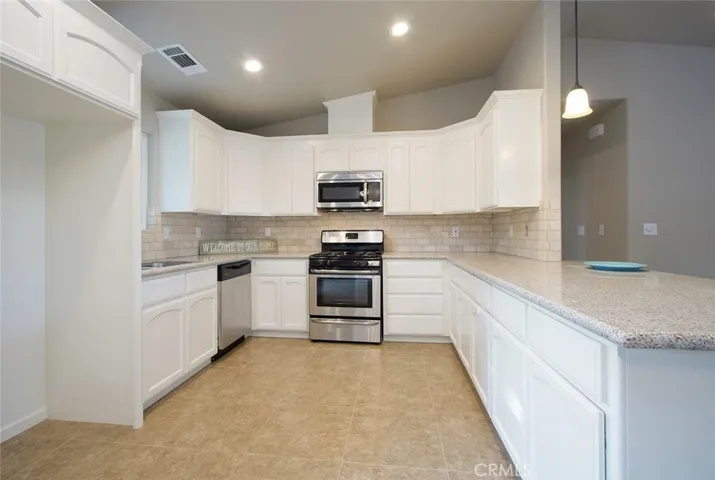 18240 Daley Road, Madera, California 93638