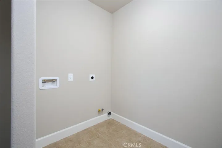 18240 Daley Road, Madera, California 93638