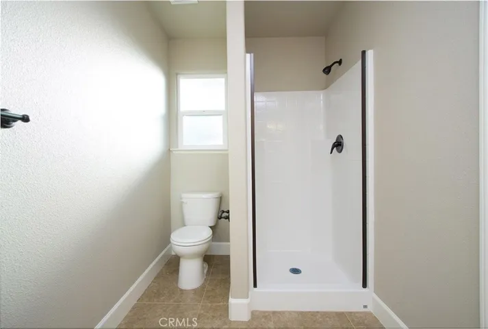 18240 Daley Road, Madera, California 93638