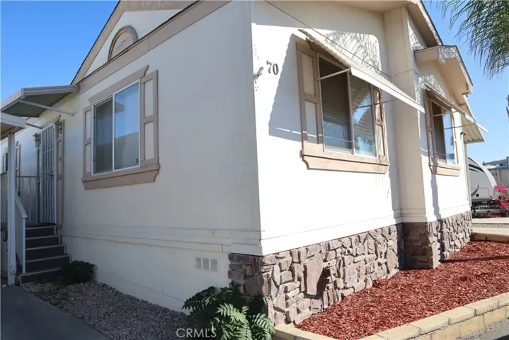 1445 W Florida Avenue 70, Hemet, California 92543