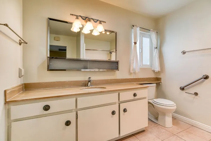 3745 Ginger Way, Oceanside, California 92057
