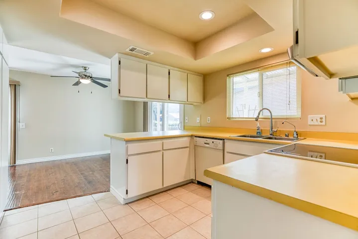 3745 Ginger Way, Oceanside, California 92057