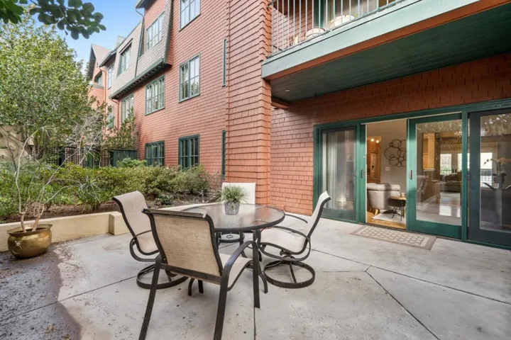 38 3rd Street 107, Los Altos, California 94022