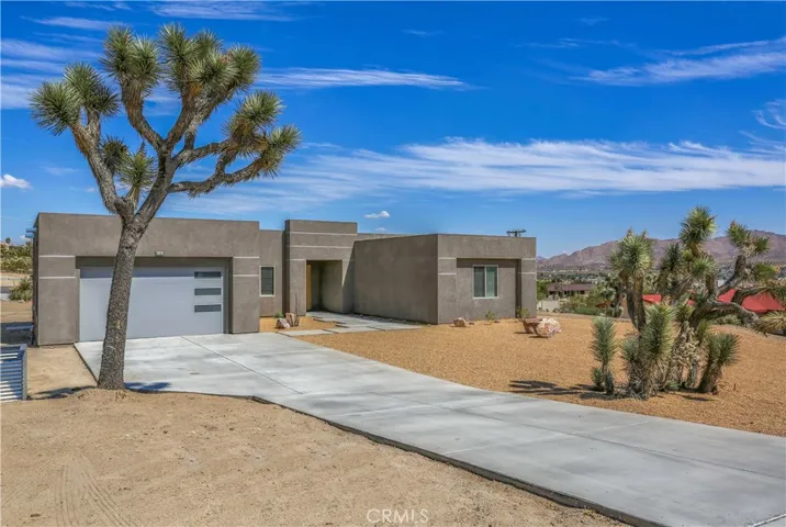 6383 Red Bluff Avenue, Yucca Valley, California 92284