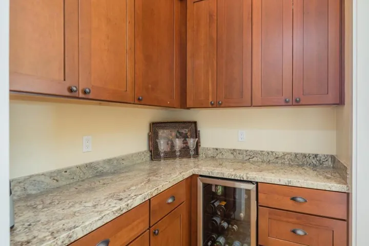 35 Palomar Oaks Lane, Redwood City, California 94062