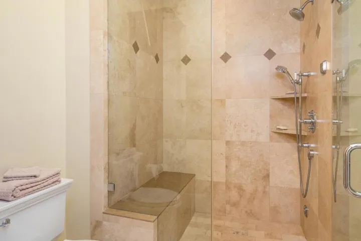 35 Palomar Oaks Lane, Redwood City, California 94062