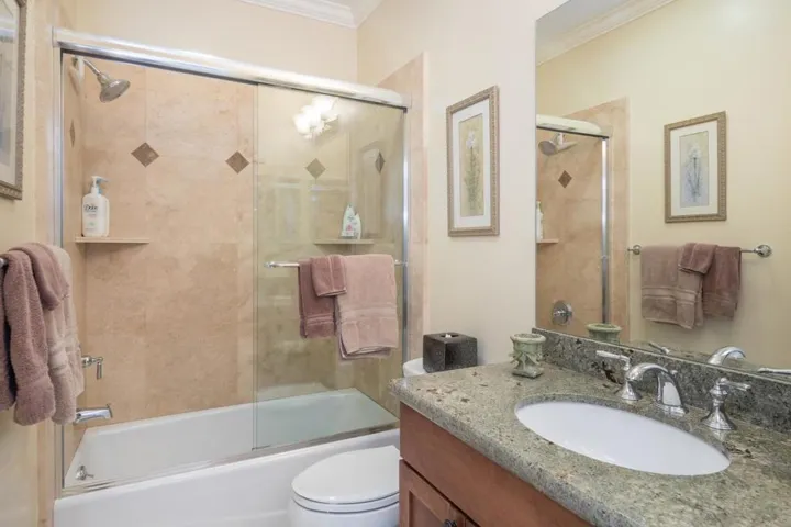35 Palomar Oaks Lane, Redwood City, California 94062