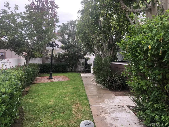 320 N Catalina Avenue 9, Redondo Beach, California 90277