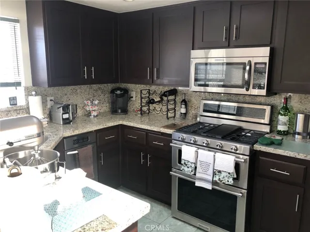320 N Catalina Avenue 9, Redondo Beach, California 90277
