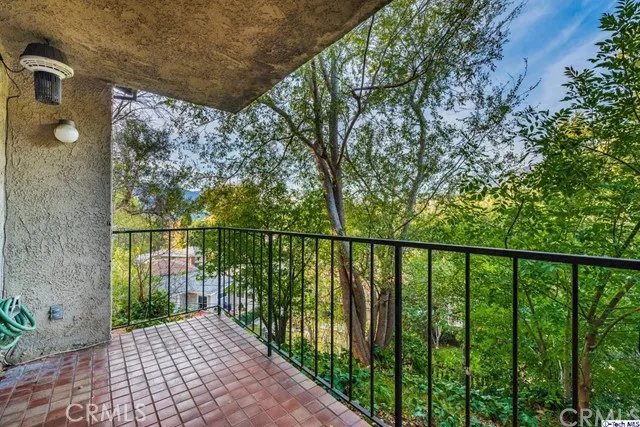 4377 Ocean View Boulevard, Montrose, California 91020