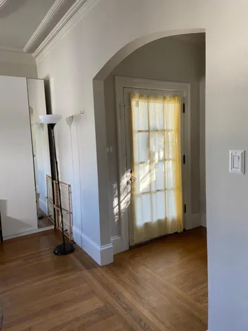 1341 W Drake Avenue, Burlingame, California 94010