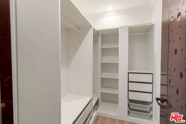 3910 Cody Road, Sherman Oaks, California 91403
