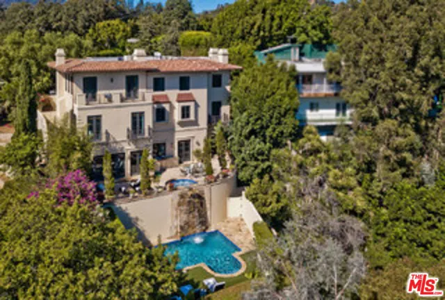 1344 San Remo Drive, Pacific Palisades, California 90272