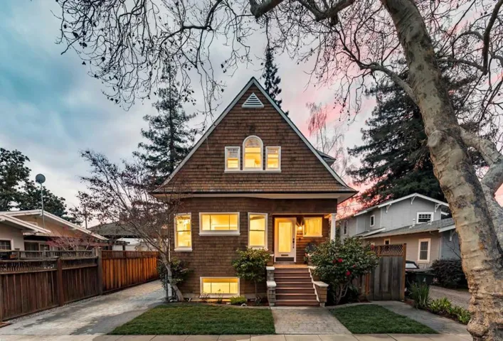 250 Cowper Street, Palo Alto, California 94301