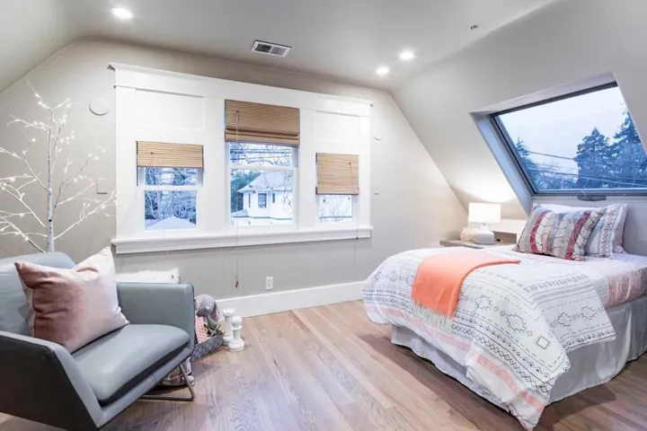 250 Cowper Street, Palo Alto, California 94301