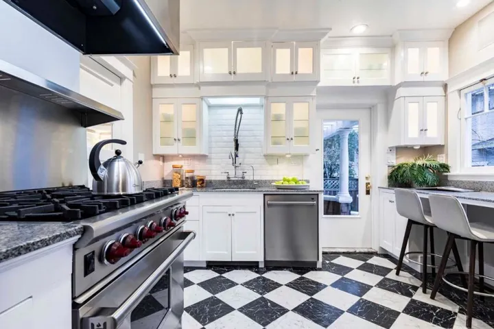 250 Cowper Street, Palo Alto, California 94301