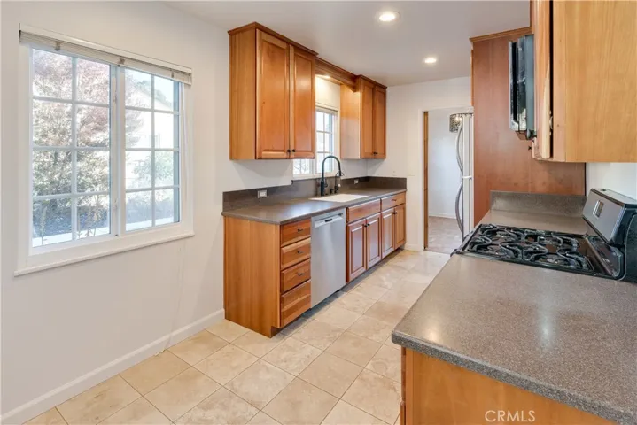 732 Rougeot Place, San Luis Obispo, California 93405