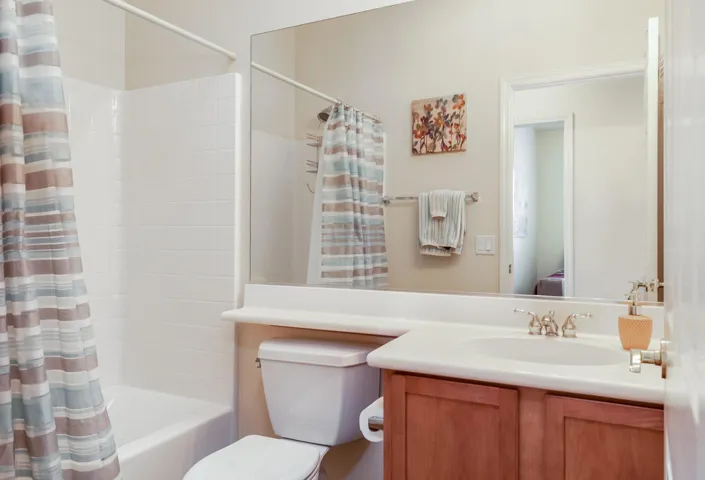 49890pacinostreet-lr-22